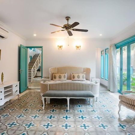 White Banyan Beach Villa, Candolim By The Acacia Villas Экстерьер фото